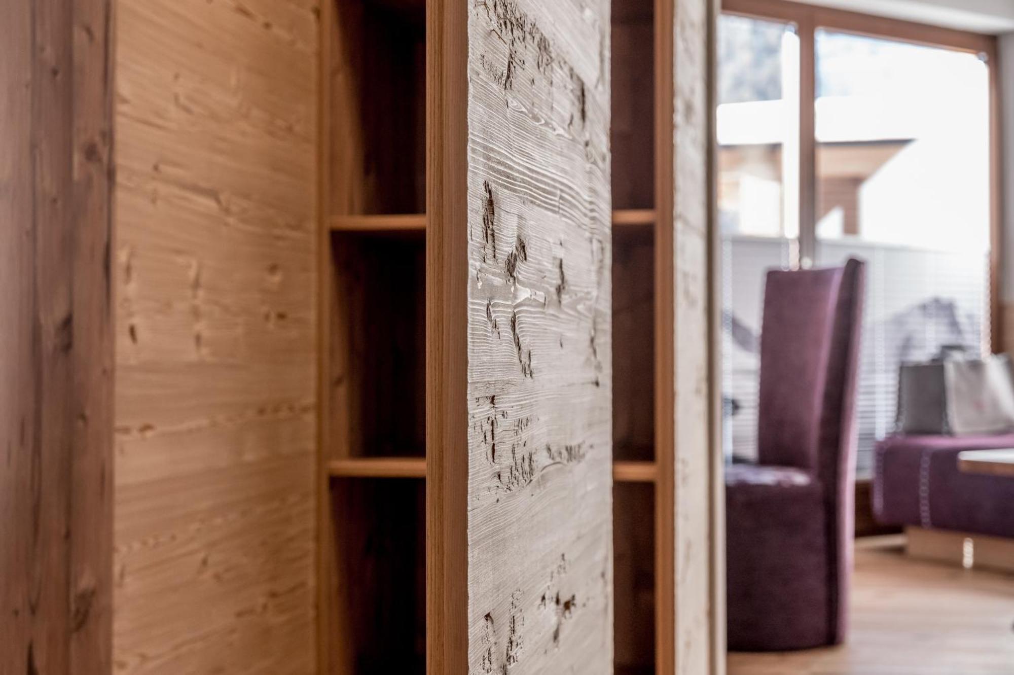 4 Sterne Superior Muehle Resort 1900 - Adults Only Obergurgl Rum bild