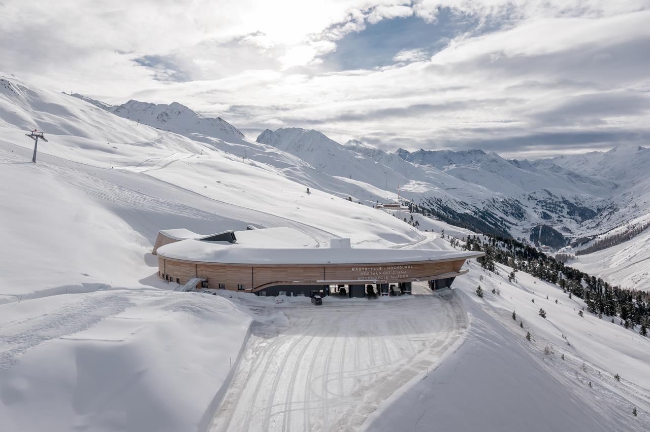4 Sterne Superior Muehle Resort 1900 - Adults Only Obergurgl Exteriör bild