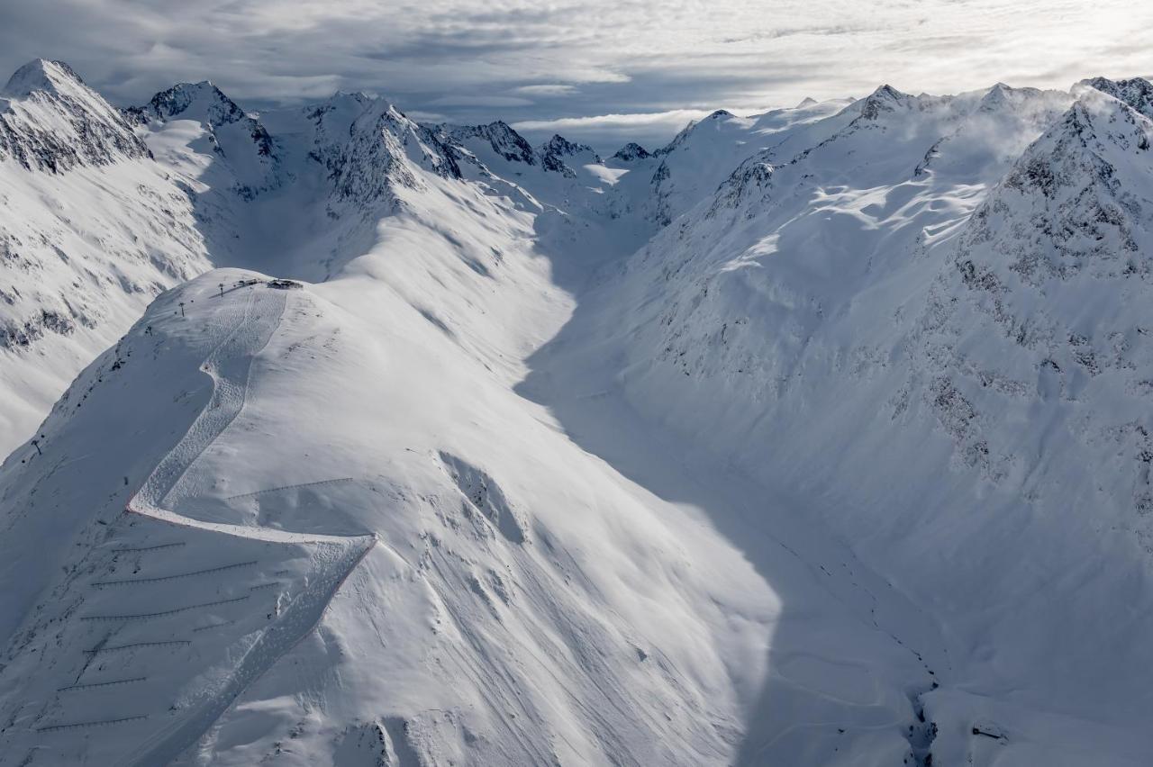 4 Sterne Superior Muehle Resort 1900 - Adults Only Obergurgl Exteriör bild
